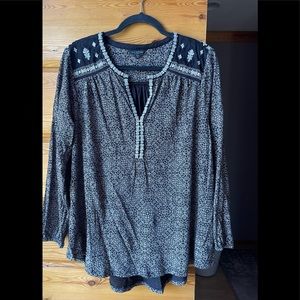 Lucky Brand Bohemian top. Size 2X . Black and cream.